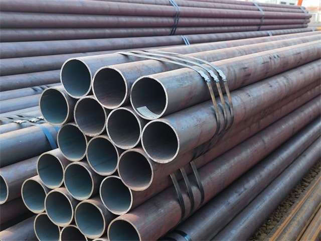 金昌15CrMoG热轧无缝钢管